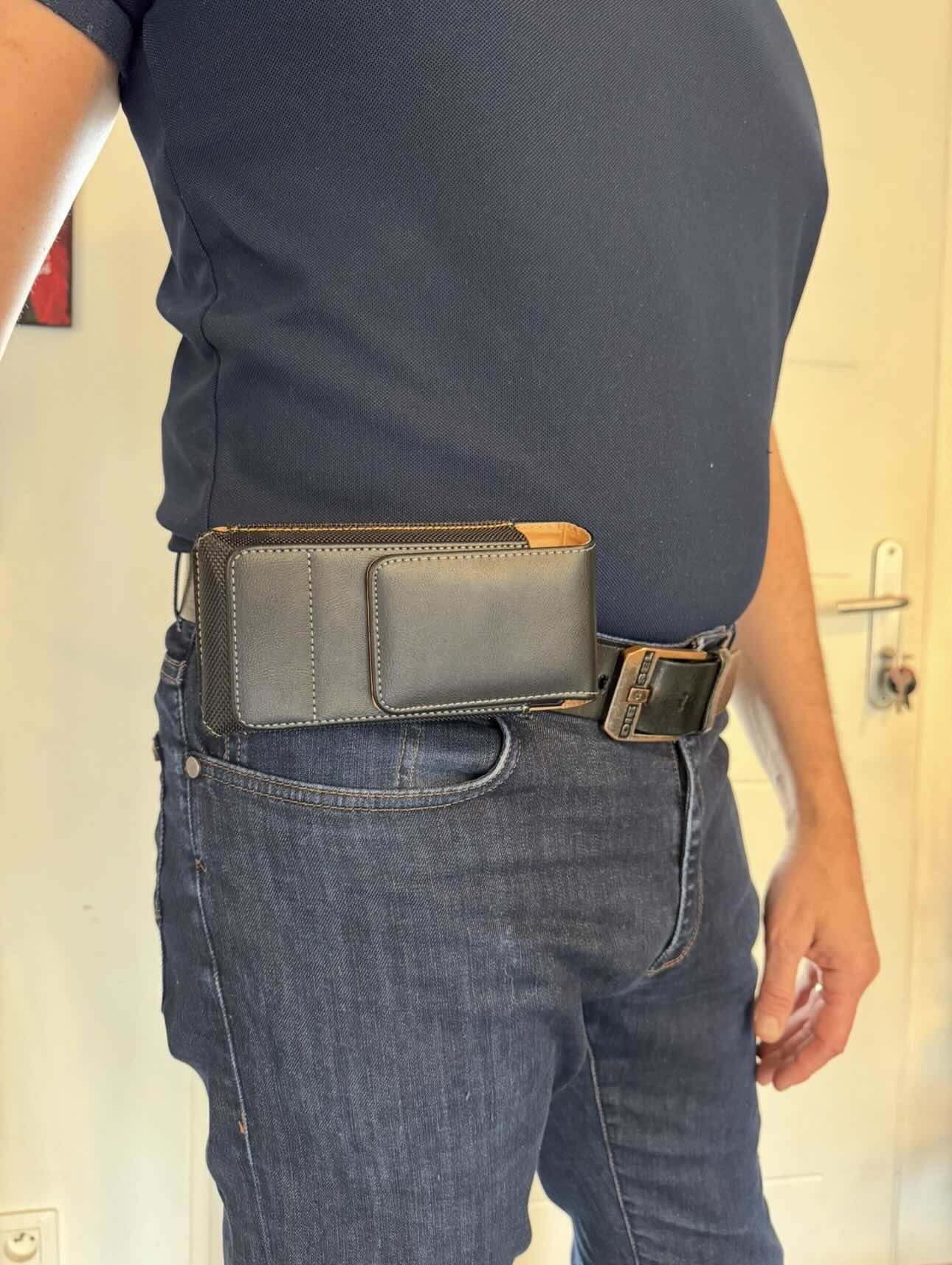 Etui de telephone ou de traducteur premium